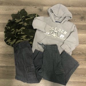 Boys Fall/Winter Lot size 4T/4